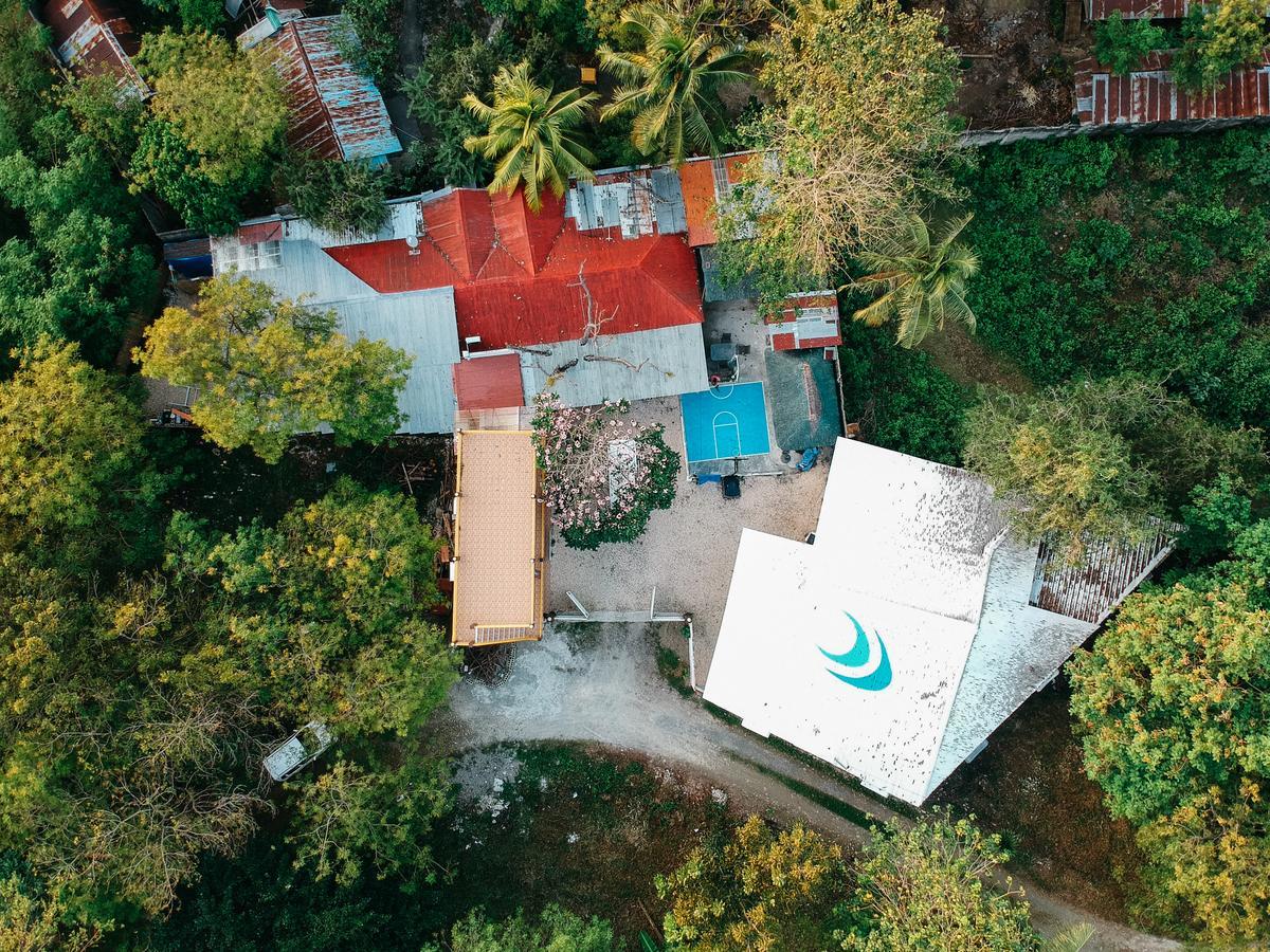 Hideaway Dive Hostel Isla de Mactán Exterior foto